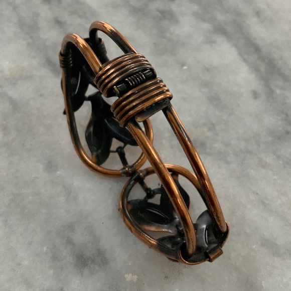 Vintage Burnished Copper Clamper Cuff Bracelet - Picture 5 of 6